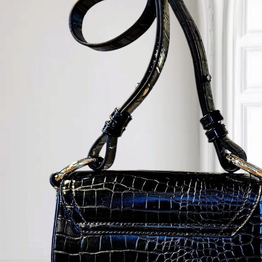 SALE!! Black Croc Embossed Saddle Bag with Gold Accents NWT - Picture 6 of 8